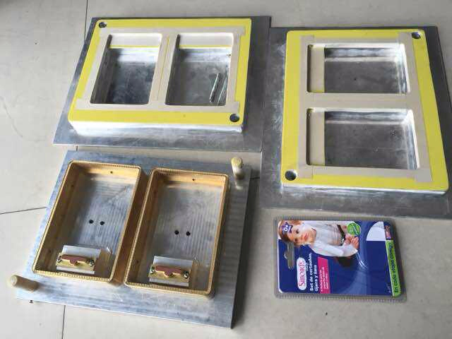 自動(dòng)轉(zhuǎn)盤(pán)高周波機(jī)模具圖